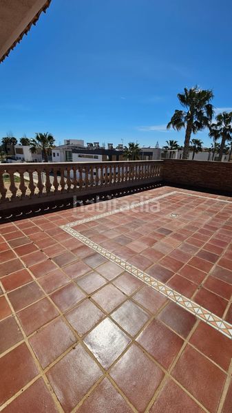 Foto 36315f2c-0870-4548-b953-16d7fda752a4. Casa amb calefacció aparcament piscina a Albalat dels Sorells