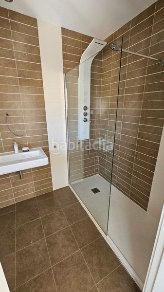 Foto aefb6f7f-582c-43c5-b31d-0ba714907ad8. Casa amb calefacció aparcament piscina a Albalat dels Sorells