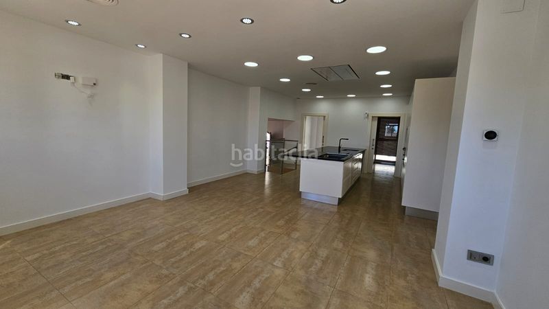 Foto ef56cc4a-0dd1-4ec7-9ad2-87c6d5ac7565. Casa amb calefacció aparcament piscina a Albalat dels Sorells