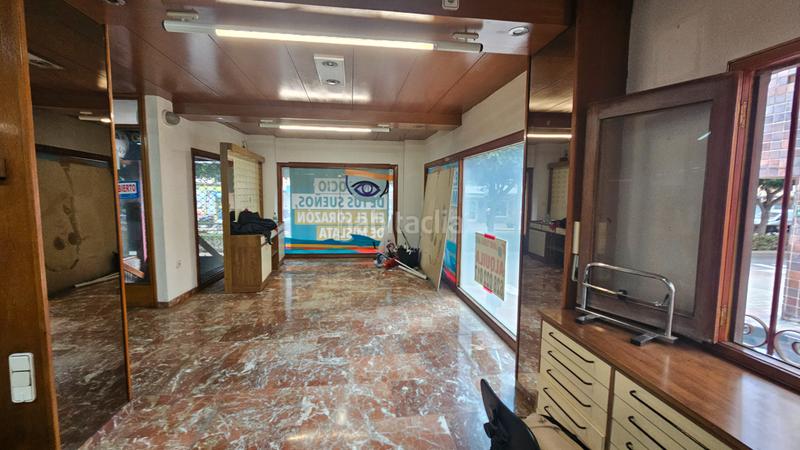 Foto e6171b74-a0bb-43d1-9379-000ec9c479f6. Lloguer local comercial a Cardenal Benlloch Mislata