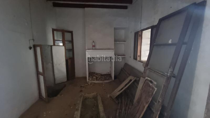 Foto fbf9b505-ef8e-4dda-9b82-0d7511c049c4. Masía casita de pueblo a reformar en Llucmajor interior Llucmajor
