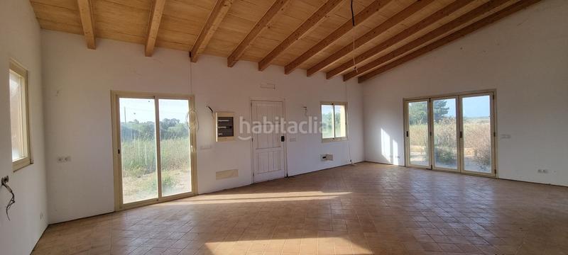 Foto 327facd1-a183-4de6-beab-bf2a910c3362. Masia a Campos