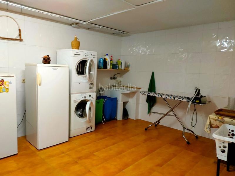 Foto f5be4504-1a37-4377-b2d0-d52dcf71aa83. Xalet amb calefacció aparcament a Sils