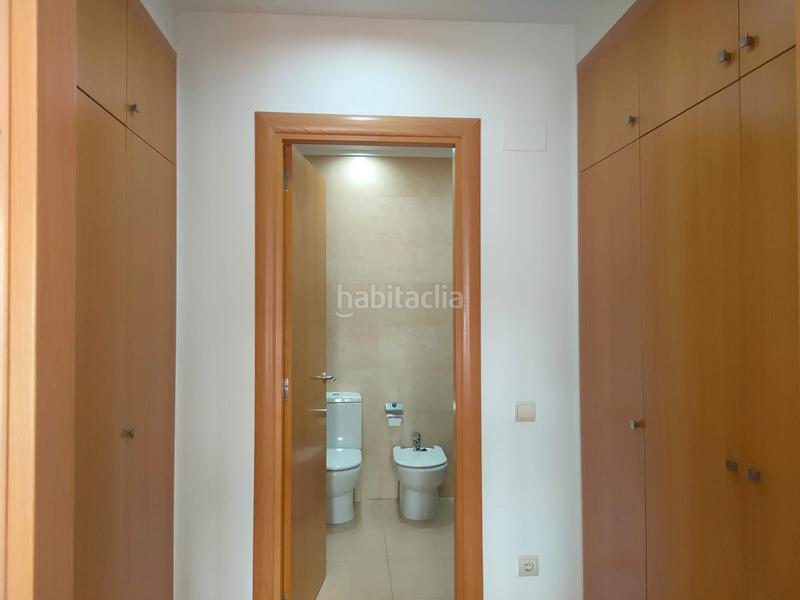 Foto 5c15cb27-4bcc-499a-a2e2-434058e8c8dc. Maison jumelée avec cheminée chauffage parking dans Sils