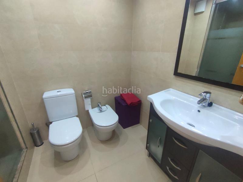 Foto c33dfd09-7889-45bf-99ca-b567b2b49712. Maison jumelée avec cheminée chauffage parking dans Sils