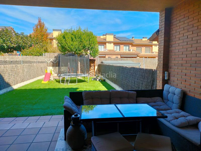 Foto ca333b5c-e8ee-4af6-b687-4e6f1360408d. Maison jumelée avec cheminée chauffage parking dans Sils