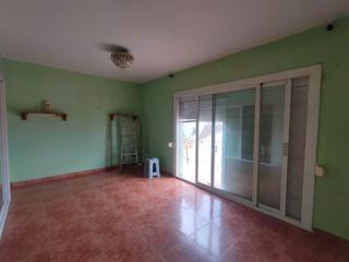 Pis  Carrer major. Piso de 3 hab. y un baño en el centro de sils