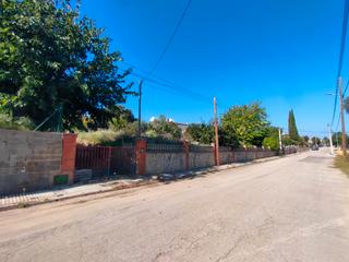 Terreny residencial  Carrer d'eduard toldr. Parcela de 806m2 en urb.vallcanera de sils