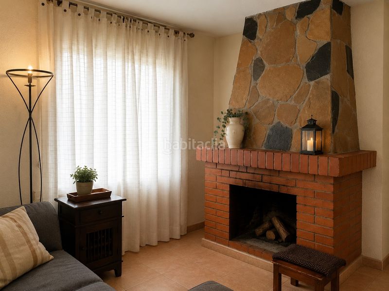 Foto 215a7456-3413-4980-a646-5569e1640619. Casa amb xemeneia calefacció aparcament a Sils