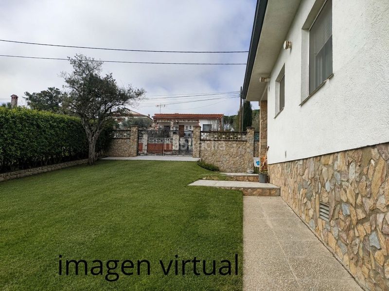 Foto d2d2fdea-3c5e-4b81-b531-4f808e9a3536. Casa amb xemeneia calefacció aparcament a Sils