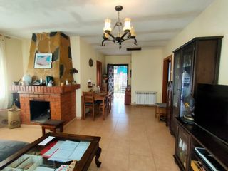 Maison  Carrer de l'anoia. Casa en urb.vallcanera de sils