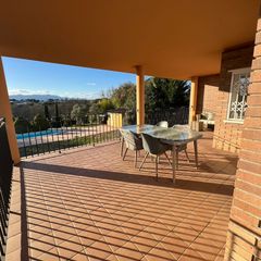 Chalet  Carrer de la garsa. Gran casa en urb.vallcanera de sils