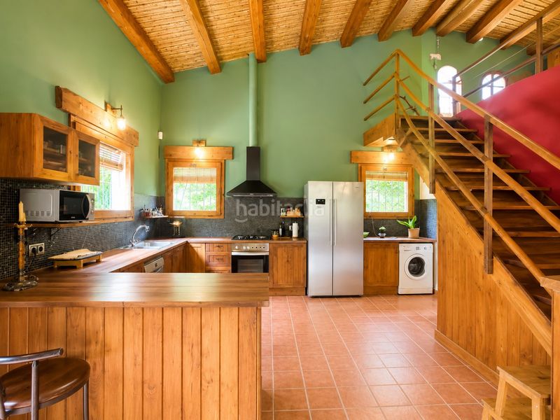 Foto 6225e80e-d437-4bb4-9423-eed0955686cd. Casa amb xemeneia calefacció aparcament a Sils