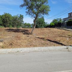 Terreno residenziale in Carrer gironés 23. Parcela de 990m2 en urb.king park de sils