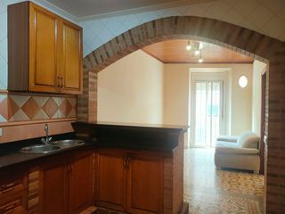 Appartamento  Carrer mossen jacint verdaguer. Piso de 2 hab. y un baño en el centro de sils