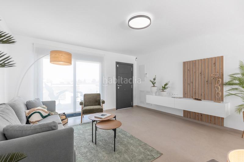 Foto 0ae8ed6d-1cfd-442c-9d02-33005cf9bb90. Casa adosada en calle orihuela 23a duplex en Rafal