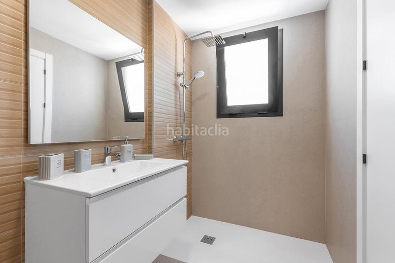 Foto 268f0f82-fdfb-4da4-bf5b-db49cbf15d2e. Casa adosada en calle orihuela 23a duplex en Rafal