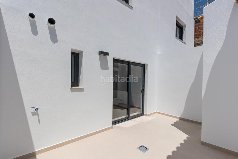 Foto f0fb1d77-6a84-47f9-b641-af1b938ecb7e. Casa adosada en calle orihuela 23a duplex en Rafal