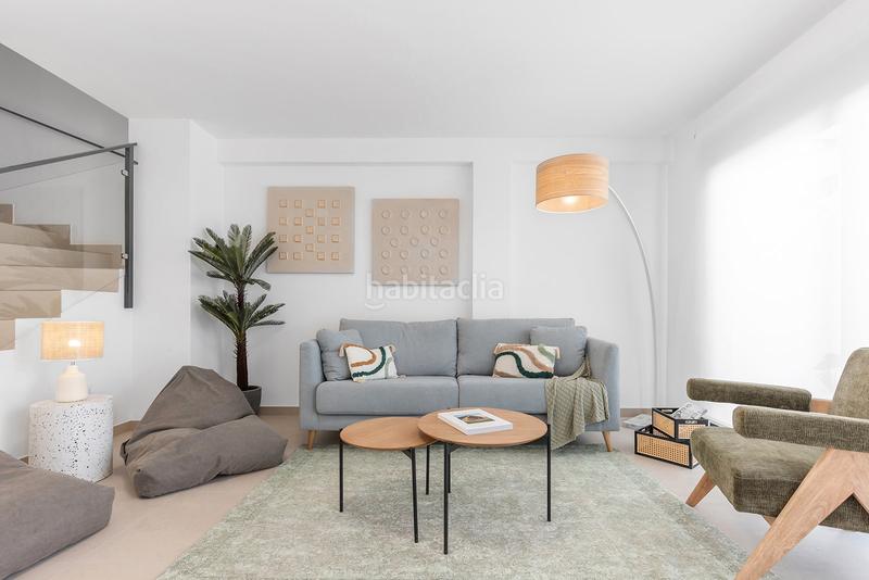 Foto f7e47fd3-de49-460c-8803-fd44ce095d6a. Casa adosada en calle orihuela 23a duplex en Rafal