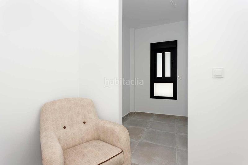 Foto 5be6d33c-6c07-416c-a5d4-bd6bfe72b011. Casa adossada amb piscina a Daya Nueva