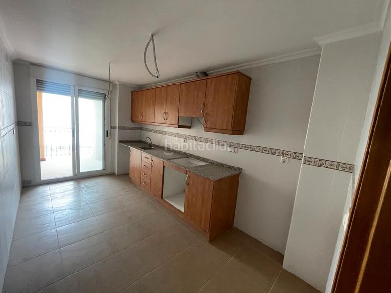 Foto 8b30a852-d0fb-4e6a-8d94-dacd597a93f7. Piso en calle enrique tierno galván 15 piso (alicante) en San Isidro