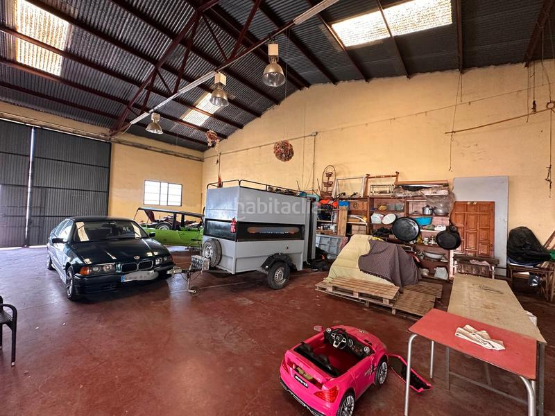 Foto aac4c6f3-29ac-4d90-9802-eeec7a968d89. Nau industrial a calle general moscardó 33 a Daya Nueva