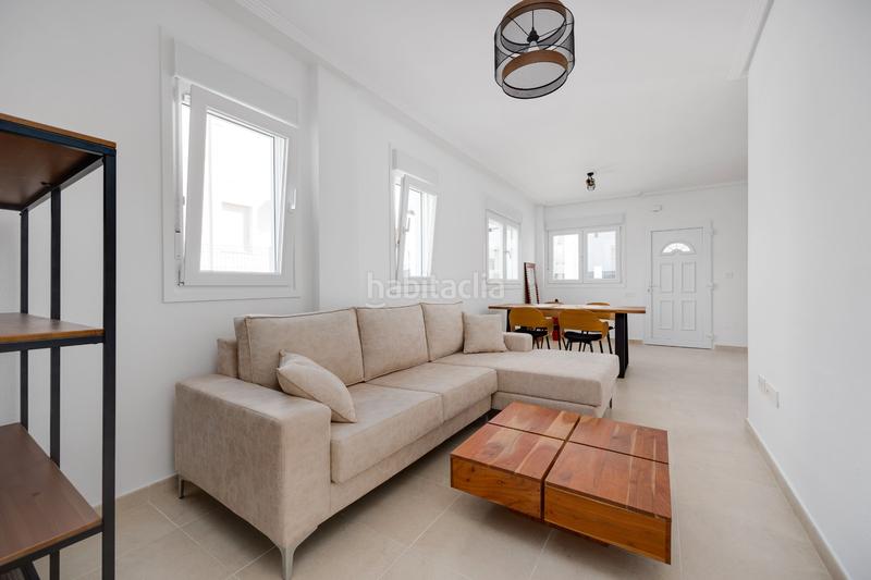 Foto 5324584f-d30e-4ddf-8d3d-b44a174001e8. Chalet in carrer winston churchill 5 in San Fulgencio