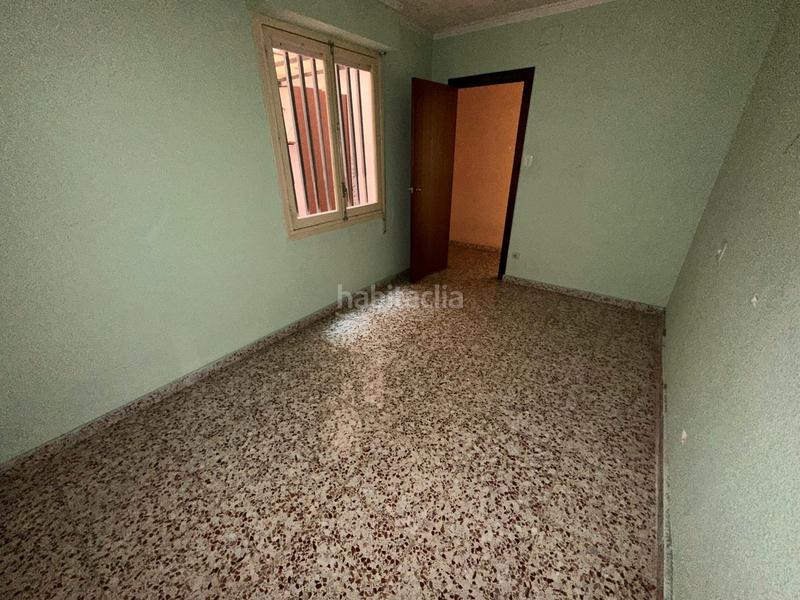 Foto 7e88425f-96ca-442b-ad73-f863a0fe809e. Piso en calle virgen de monserrate 11 piso en subasta en Catral