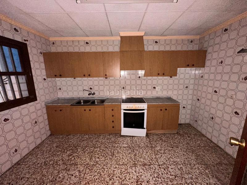 Foto 81b0c42b-e6c9-4f82-a73c-4156822399e7. Piso en calle virgen de monserrate 11 piso en subasta en Catral