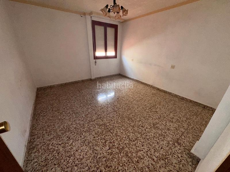 Foto debdaadc-cc95-4e83-b81a-69761c1bfc9c. Piso en calle virgen de monserrate 11 piso en subasta en Catral