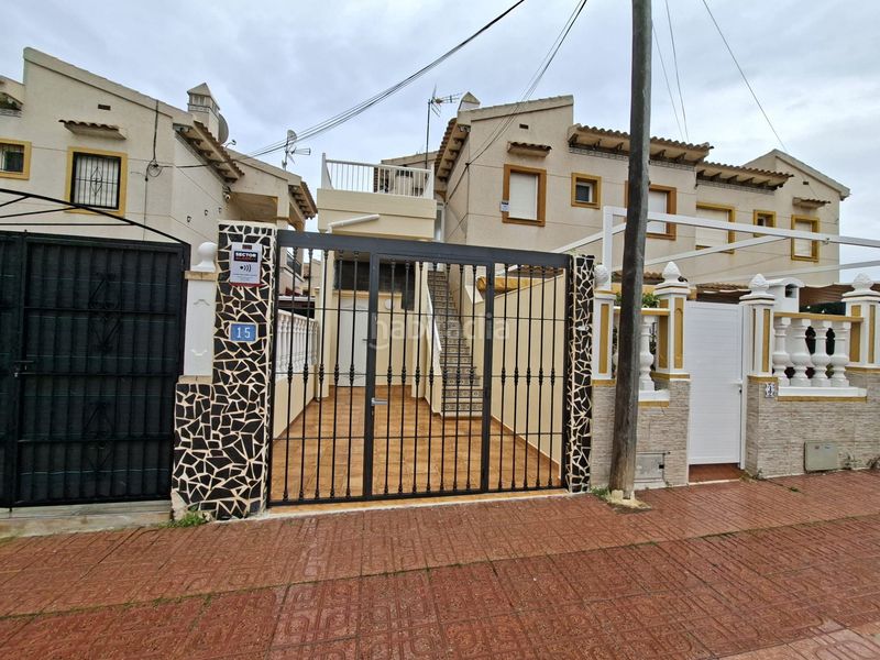 Foto 1bdfea78-2ed6-4751-b357-00e58452ad3e. Apartament a avenida de california 15 a Zeniamar - Horizonte - La Campana Orihuela