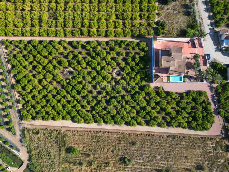 Foto bc52f98b-bea7-4b2d-9078-43a29205da8c. Chalet en camino fabregat 29 chalet independiente en Orihuela