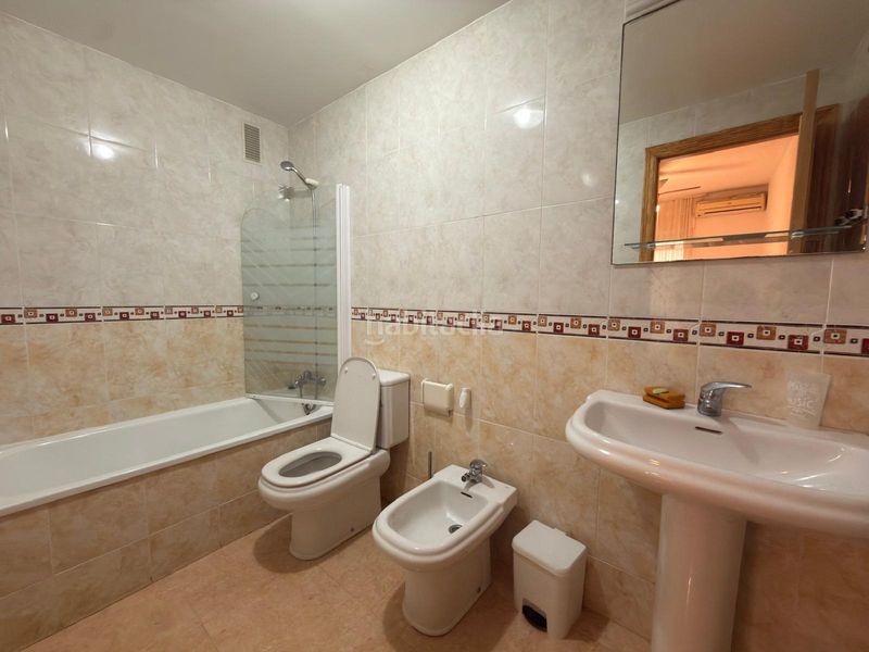 Foto b6b3599d-61c1-466c-a11c-ea82539123c7. Apartament amb calefacció piscina a Almoradí