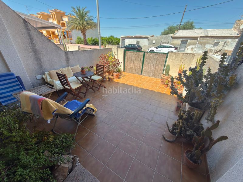 Foto 143c733f-d9eb-4901-911c-fea4560fb17c. Casa duplex en Daya Nueva