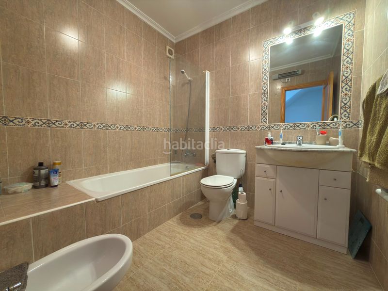 Foto 6e83f32f-76ee-4791-8fb3-7b03e9c46020. Casa duplex en Daya Nueva