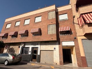 Pis  Calle azorín 6. Piso en rafal