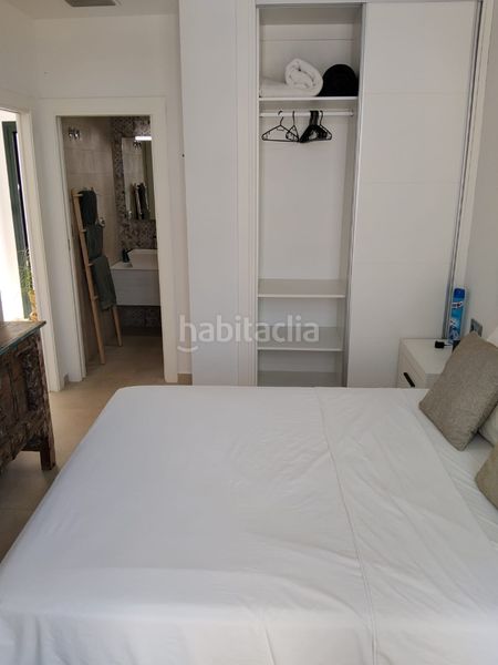 Foto acf94181-f3c9-4864-b41c-71b0574b18be. Chalet en calle manuel de falla 22 chalet independite con piscina en Daya Nueva