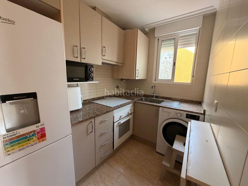 Foto afb8d8fd-7f9e-4a55-aac2-30c554e618bd. Apartament a calle el molino 22 a Catral
