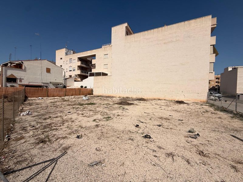 Foto ced846bb-0416-4fba-8f08-c3e73cc7d05e. Terreno residenziale in calle nuestra señora de monserrate 57 in Almoradí