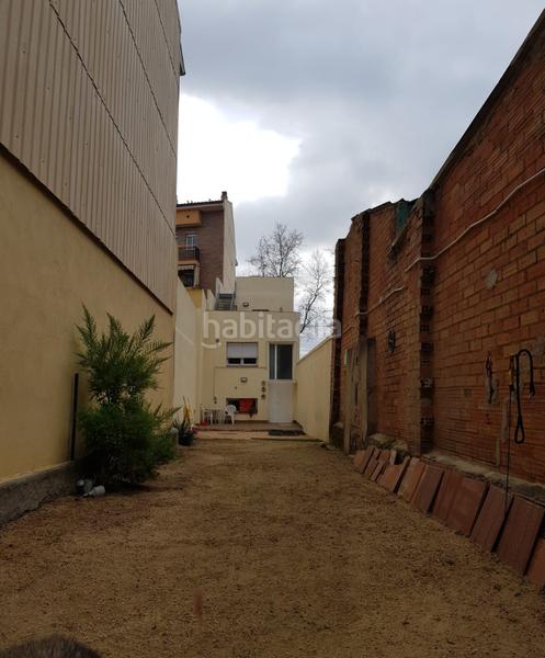 Foto f576c9f3-721d-4521-96fb-a60899fe252f. Casa aparellada a Cardedeu