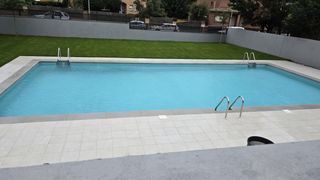 Affitto Appartamento in Llinars del Vallès. Piso para estrenar con piscina comunitaria
