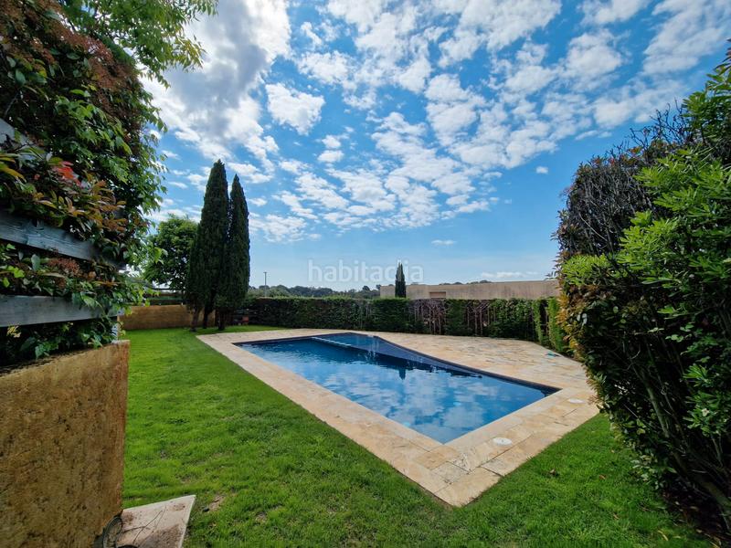 Foto d9c61a35-fb1b-40d0-9e1d-0c7c95b0fad8. Xalet amb xemeneia aparcament piscina a Cànoves i Samalús