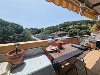 Pis  Carrer sot de la coma. Vistas al parque!! y a escasos minutos de la playa!!