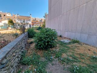 Terreny residencial a Cardedeu. Oportunidad!! centrica!!. solar urbano hasta 180m2 const.