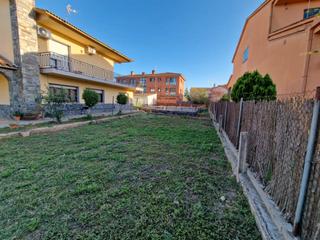 Terreny residencial  Carrer llinars. Terreno totalmente plano!!