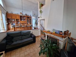 Xalet  Carrer del dr. robert. Tu nuevo hogar en montmeló!!