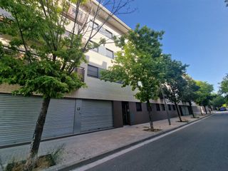 Planta baixa  Carrer ripollès. Prácticamente nuevo!!