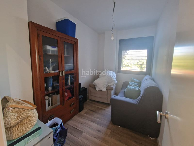 Foto dea46fa1-8e56-4ded-b935-69c2ef6d7b74. Planta baixa amb calefacció aparcament a Lledoner Granollers