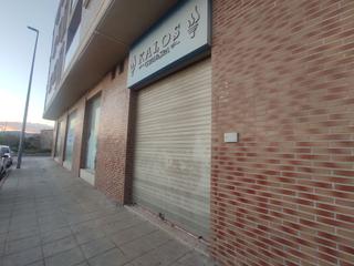 Local Comercial en Avenida constitucin 16. Venta de local en segorbe habilitado como gimnasio.
