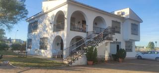 Xalet en Carrer rosers dels sant ramon 3. Se vende magnfica finca rstica con chalet en picassent